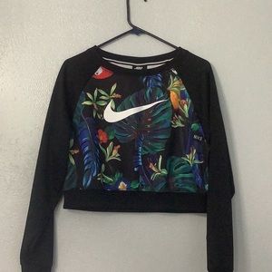 Nike sweatshirt